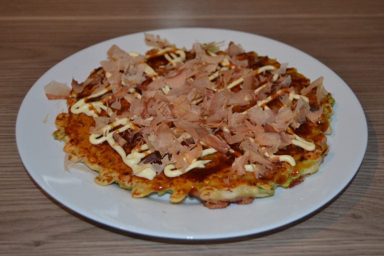 Lire la suite à propos de l’article Okonomiyaki : recette simple et rapide