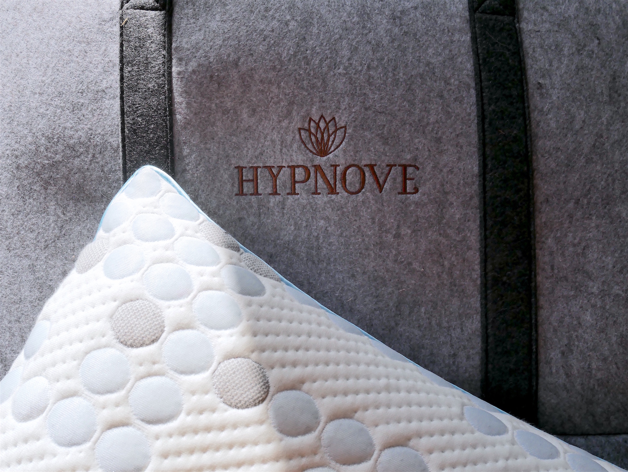 You are currently viewing L’oreiller Hypnove pour dormir confortablement et profondément
